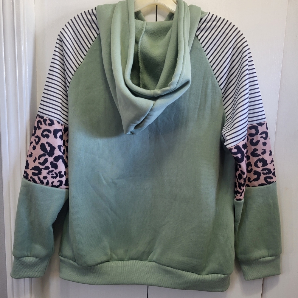 Green/ Leopard/ Striped Shein Hoodie Medium - Picture 2 of 4